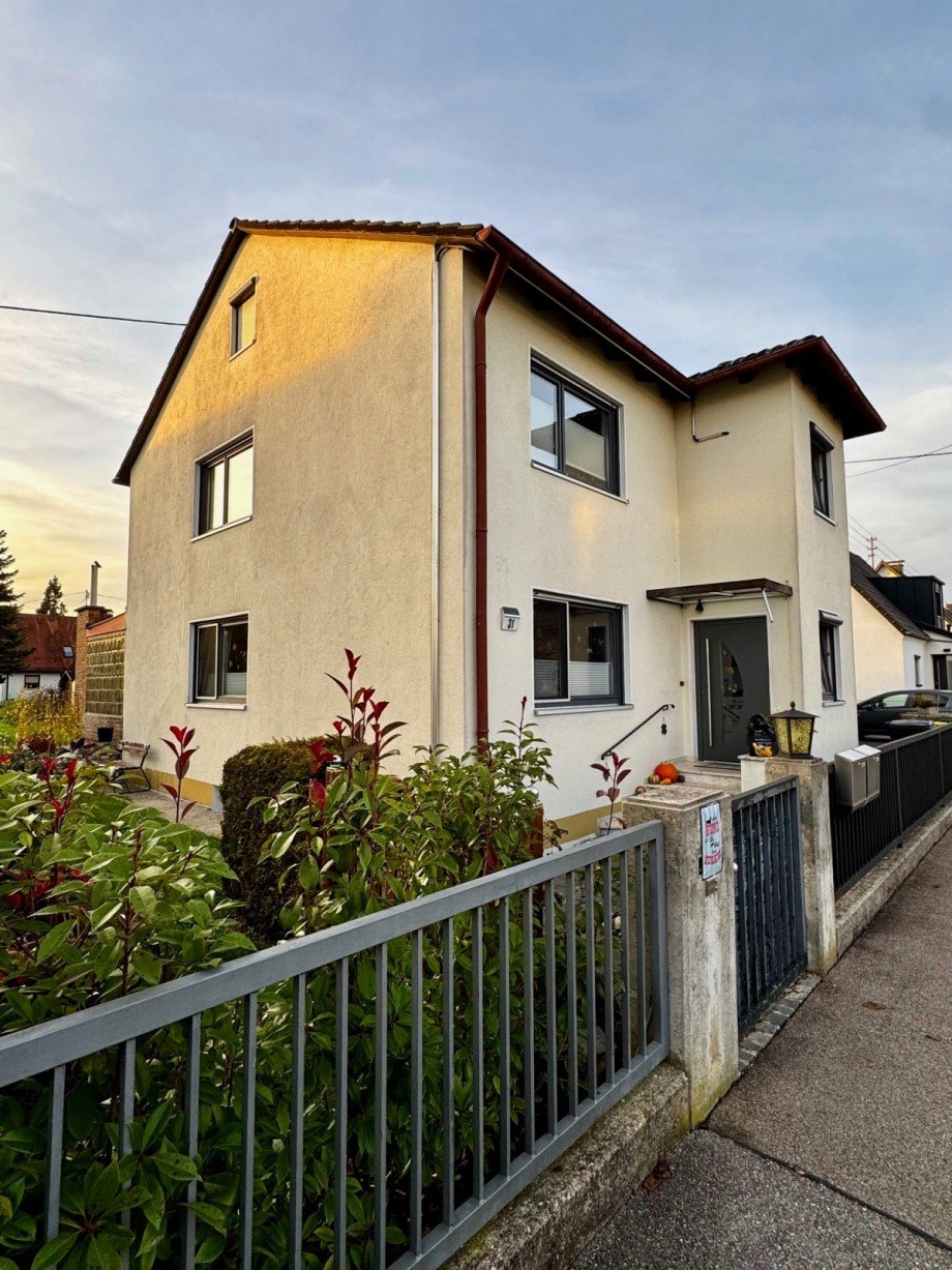 Au�enansicht Zweifamilienhaus Gersthofen
