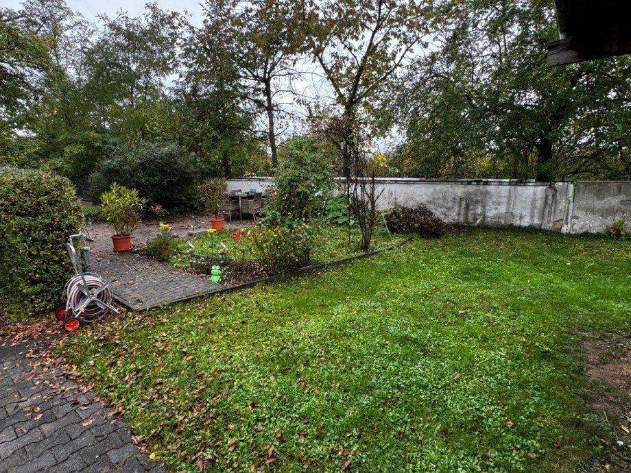 Gartenbereich Innenhof Zweifamilienhaus Klosterlechfeld