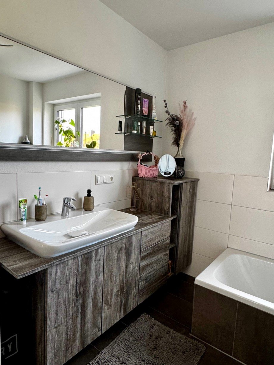 Bad OG (2) Doppelhaush�lfte Schwabm�nchen