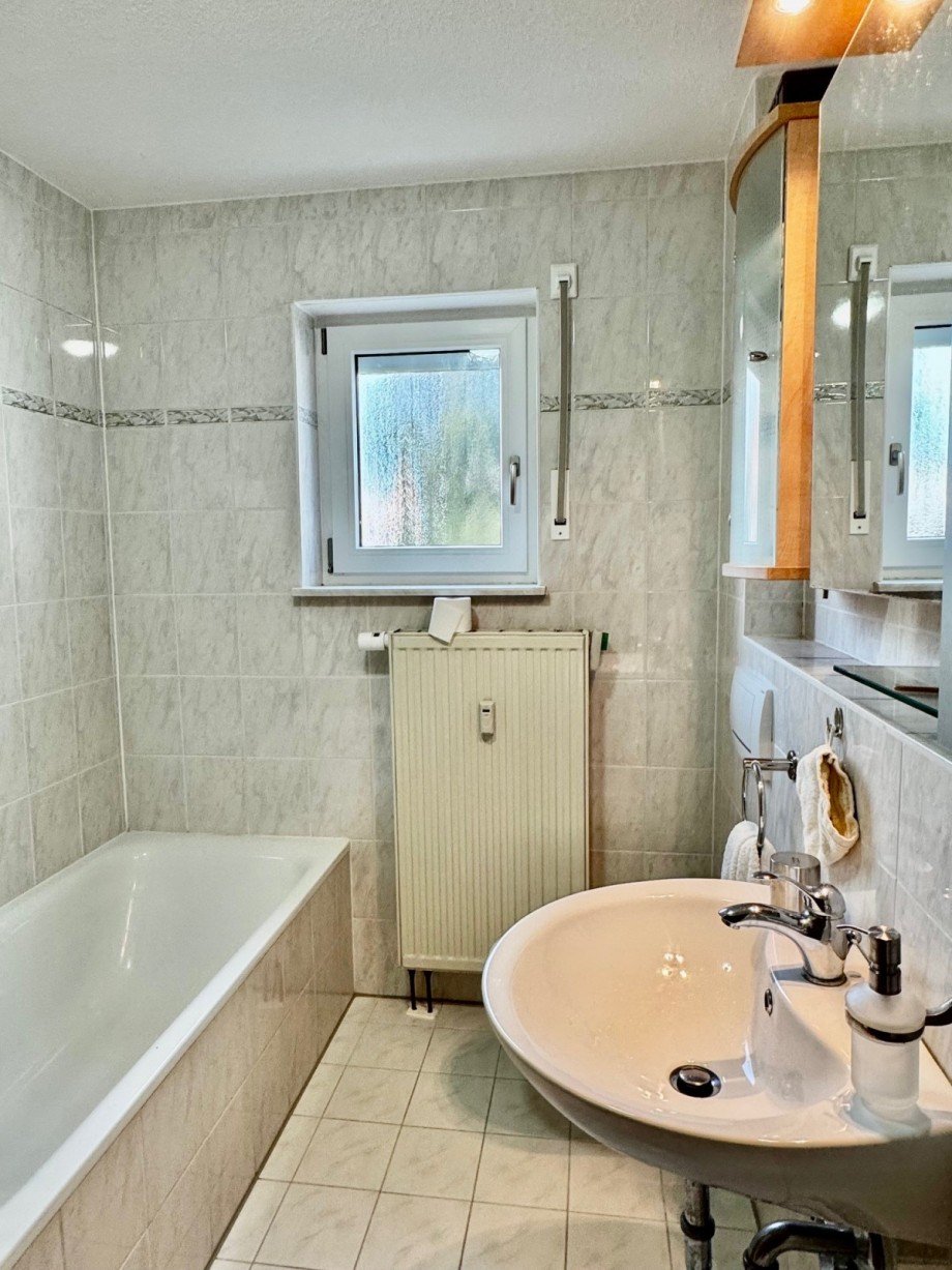 Bad Erdgeschosswohnung Untermeitingen