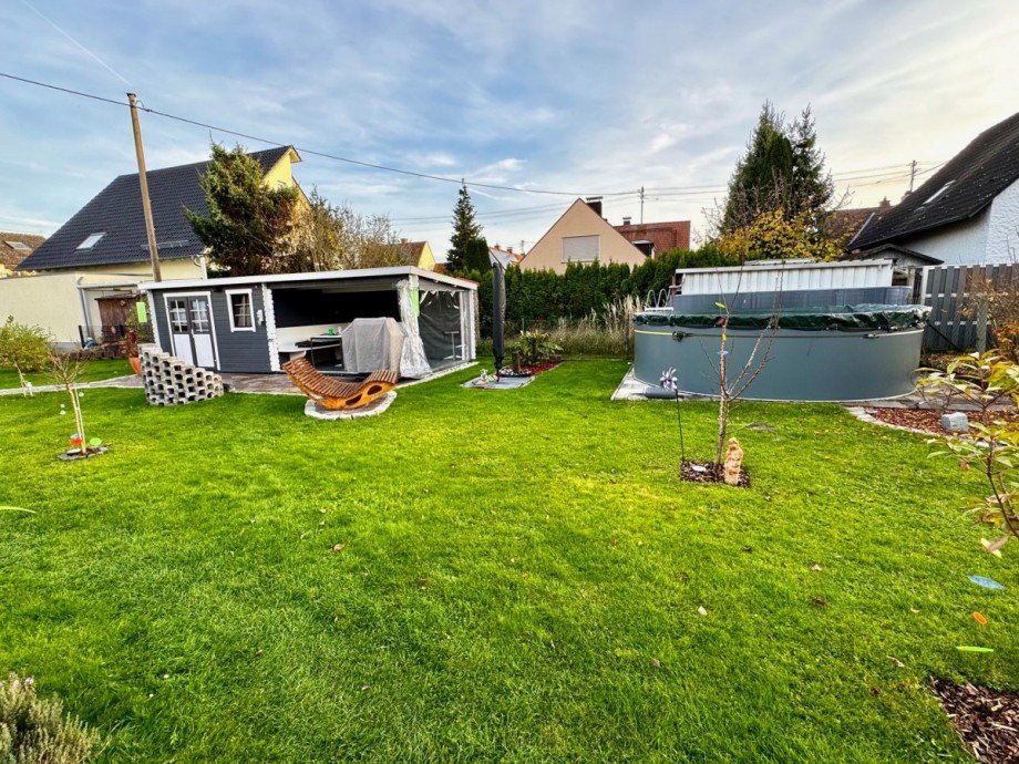 Garten Zweifamilienhaus Gersthofen