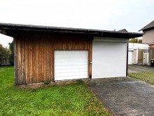Garage Zweifamilienhaus auf gro�em Grundst�ck mit Potenzial!