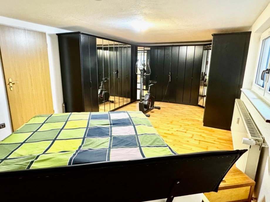 Schlafen UG Erdgeschosswohnung Untermeitingen