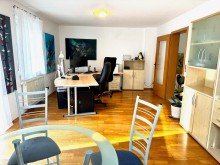 Wohnzimmer Attraktive Erdgeschosswohnung mit sch�nem Garten