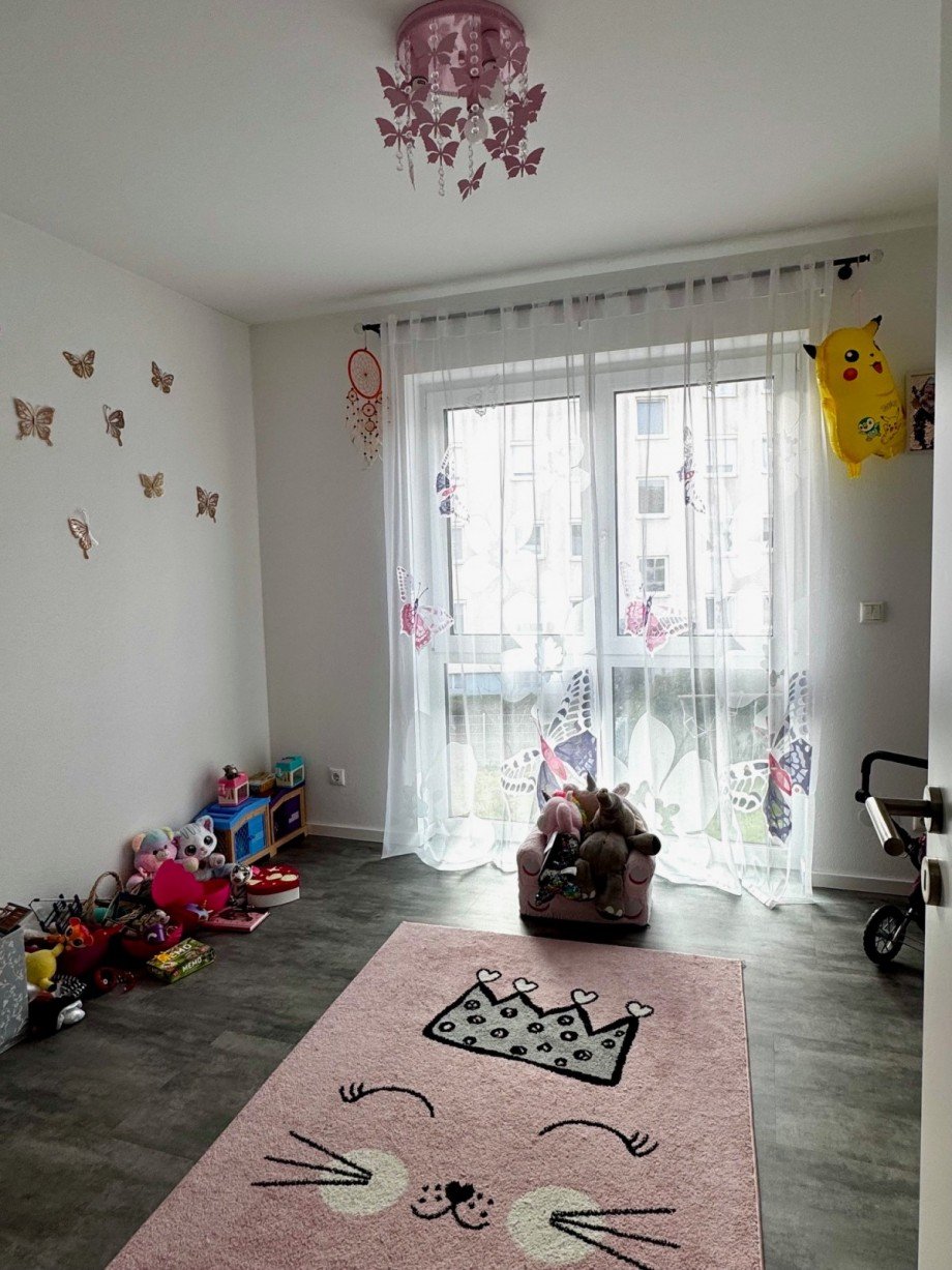 Kind 1 Doppelhaush�lfte Schwabm�nchen