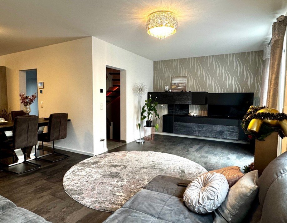 Wohnen_Essen (3) Doppelhaush�lfte Schwabm�nchen