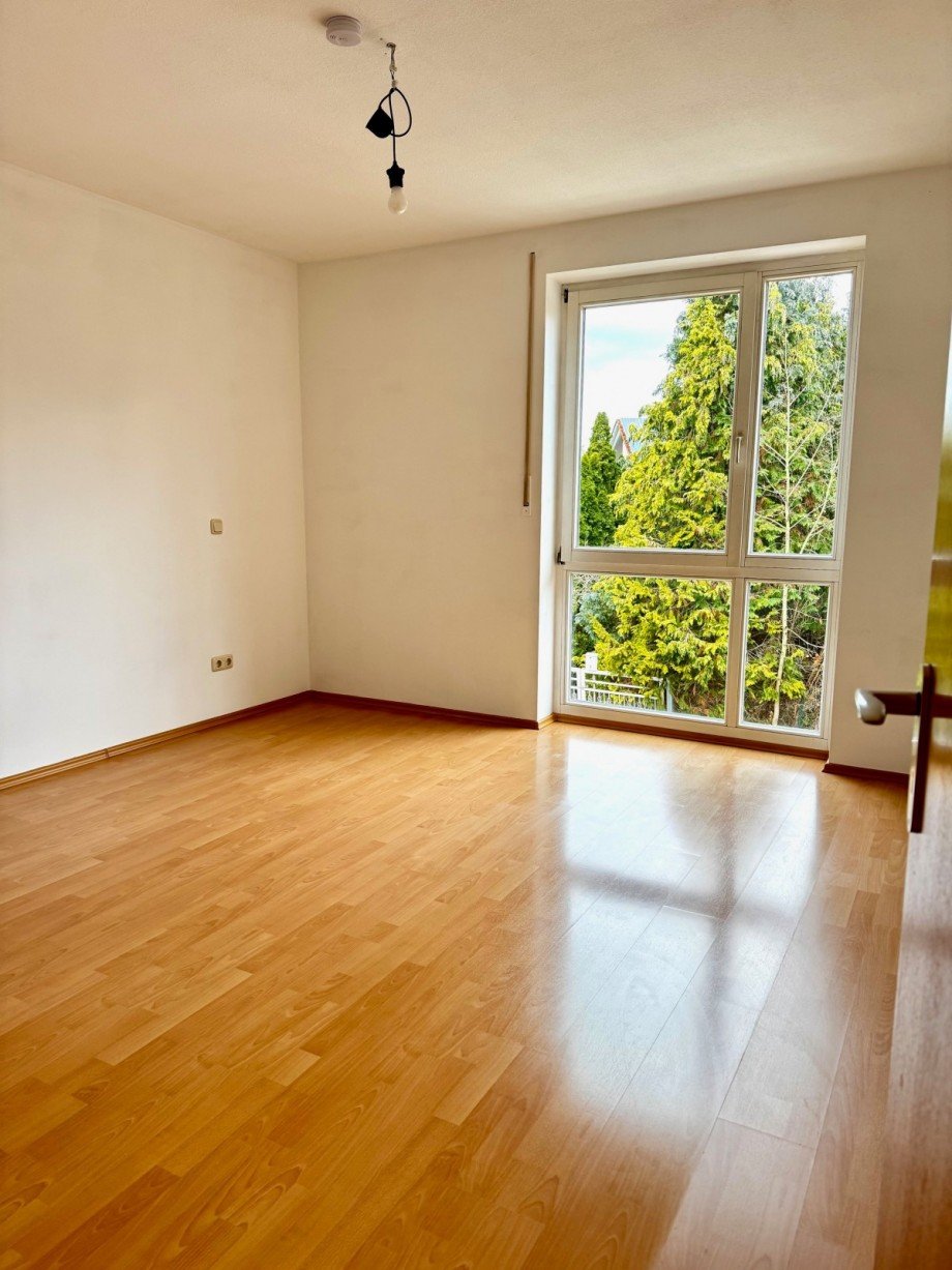 Schlafzimmer Etagenwohnung Graben
