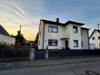Hauptbild Mehrgenerationenhaus mit Charme und Option zur weiteren Bebauung