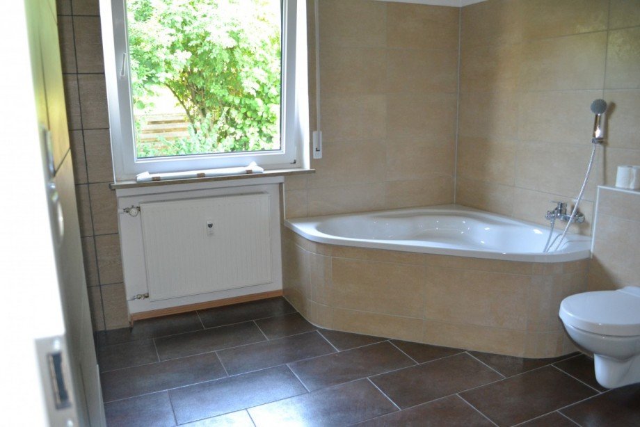 EG Bad Zweifamilienhaus Klosterlechfeld