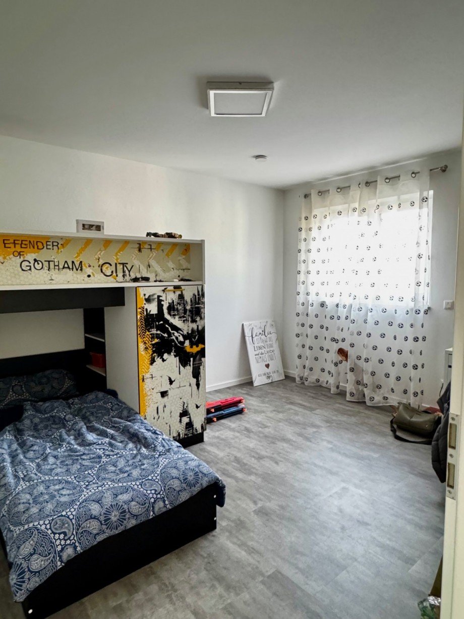 Kind 3 Doppelhaush�lfte Schwabm�nchen